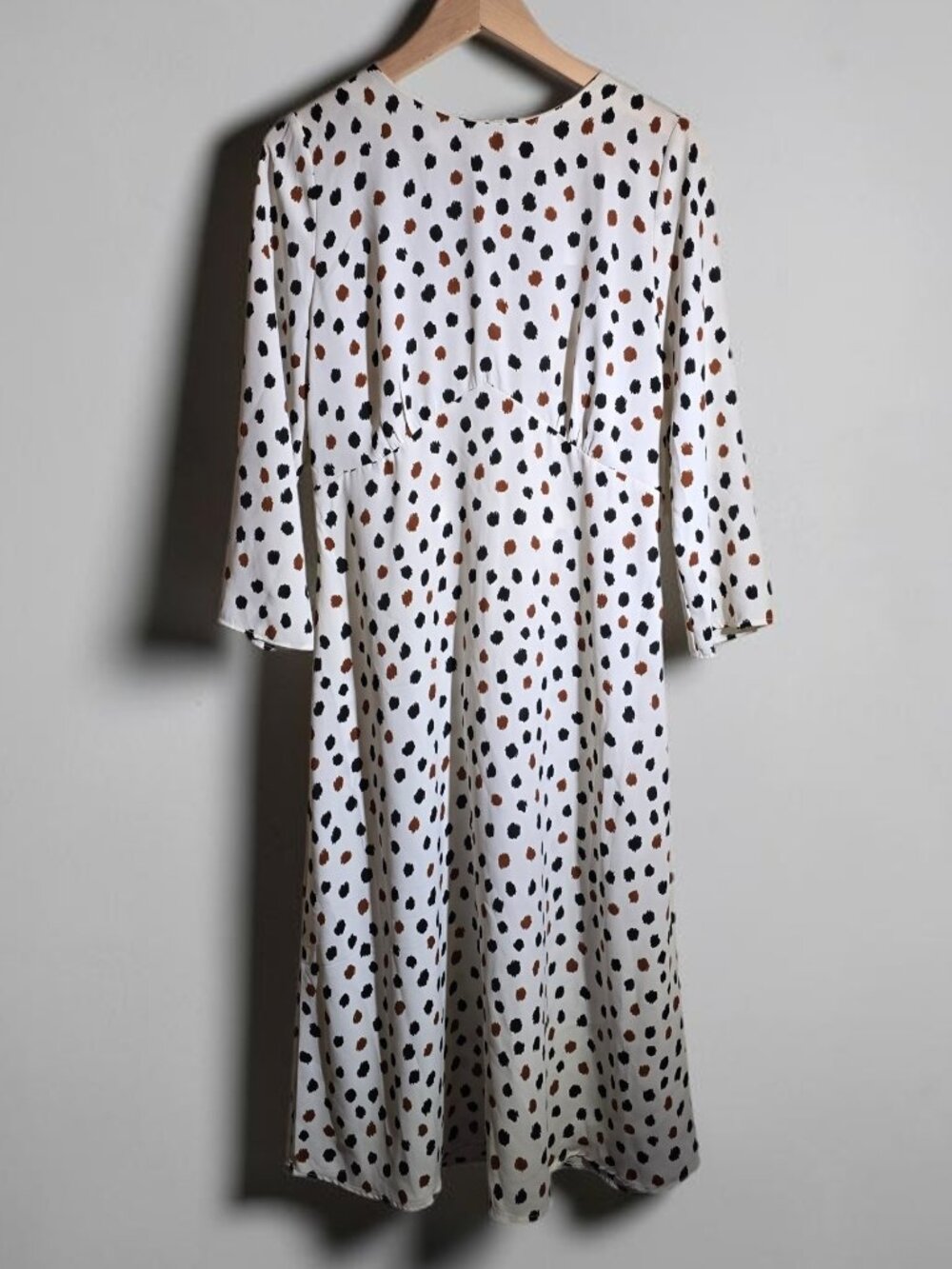H&M Cream Patterned Abstract Polka Dot Open Back Midi Dress Size 10